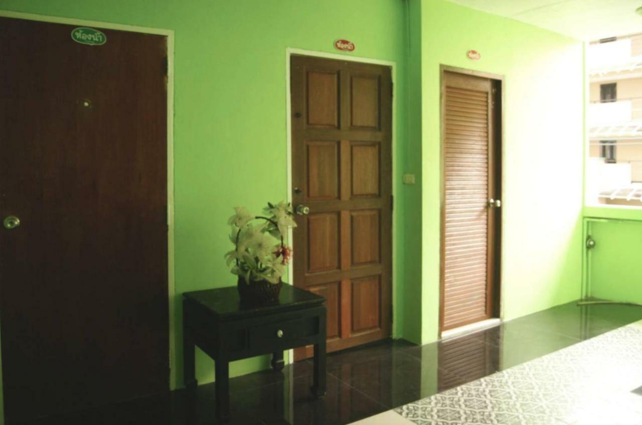 Enrico Hostel Patong Ngoại thất bức ảnh