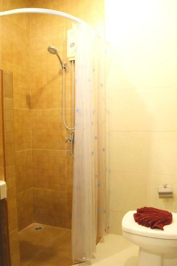 Enrico Hostel Patong Phòng bức ảnh