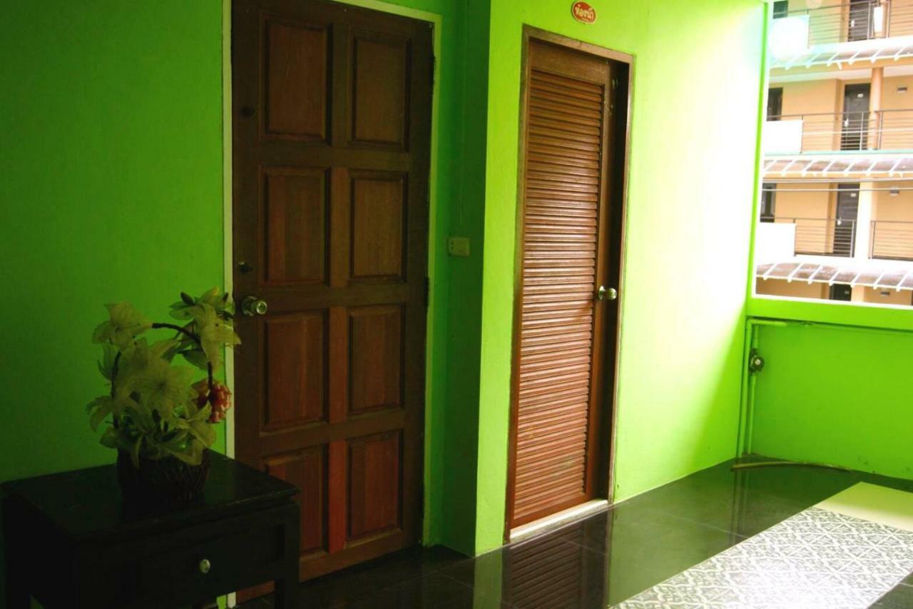 Enrico Hostel Patong Ngoại thất bức ảnh