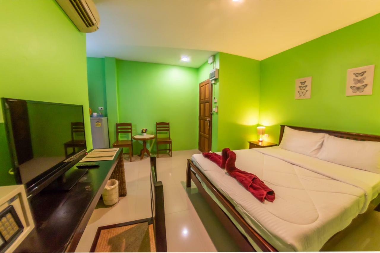 Enrico Hostel Patong Ngoại thất bức ảnh